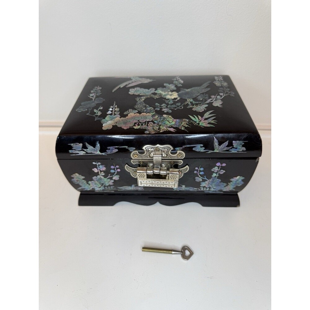 Vintage Asian Musical Jewelry Box Black Lacquer Mother of Pearl Inlay Lock Key